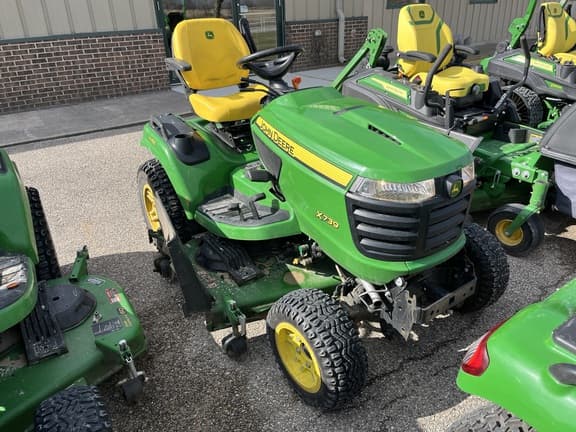 Image of John Deere X739 Primary image