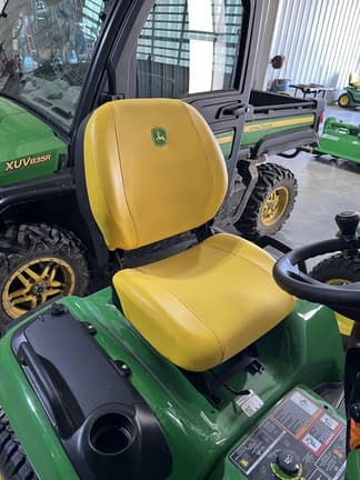 Image of John Deere X750 equipment image 3