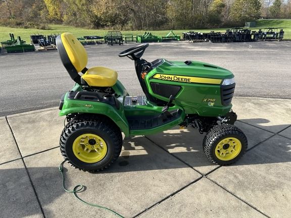 2025 John Deere X758 Equipment Image0
