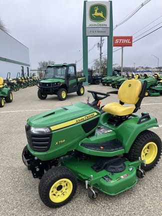2025 John Deere X758 Equipment Image0