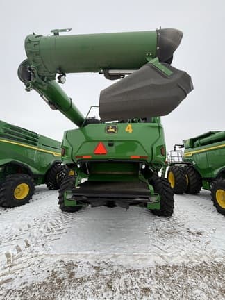 Image of John Deere X9 1000 equipment image 4