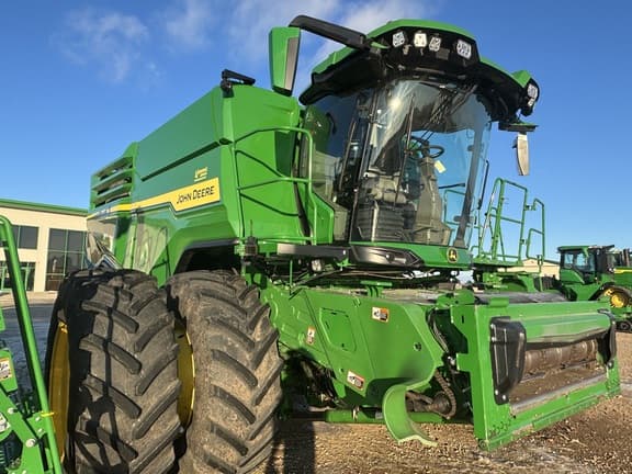 Image of John Deere X9 1000 Primary image
