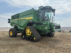 2025 John Deere X9 1000 Image