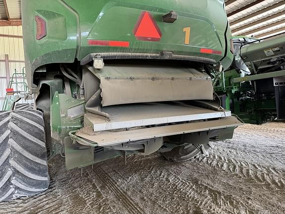 Image of John Deere X9 1000 equipment image 3