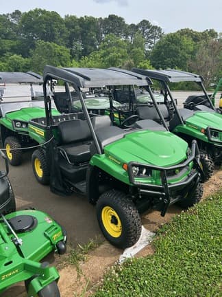 Image of John Deere XUV 560E equipment image 1
