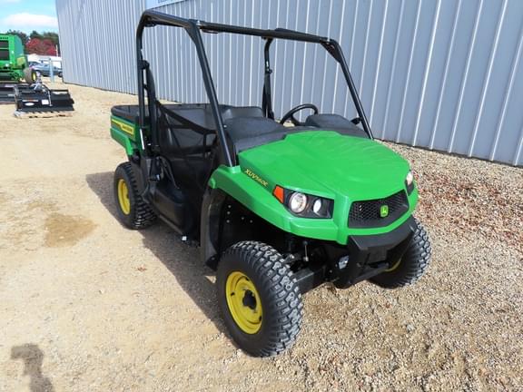Image of John Deere XUV 560E equipment image 2