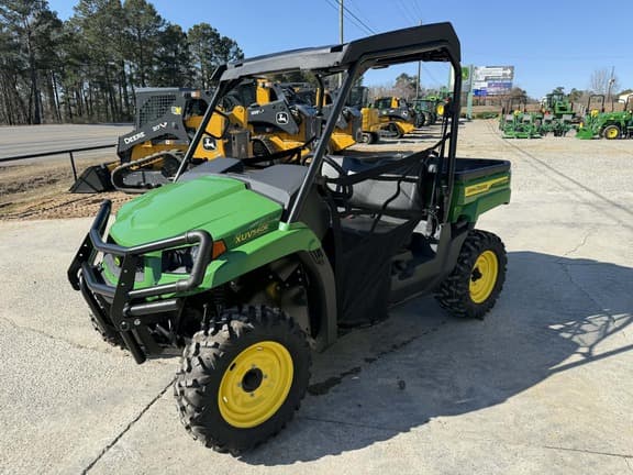 Image of John Deere XUV 560E equipment image 1