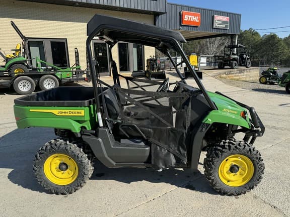 Image of John Deere XUV 560E equipment image 3