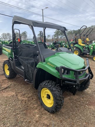 2025 John Deere XUV 560E Equipment Image0