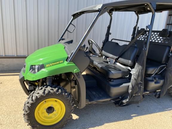 Image of John Deere XUV 560E S4 equipment image 2