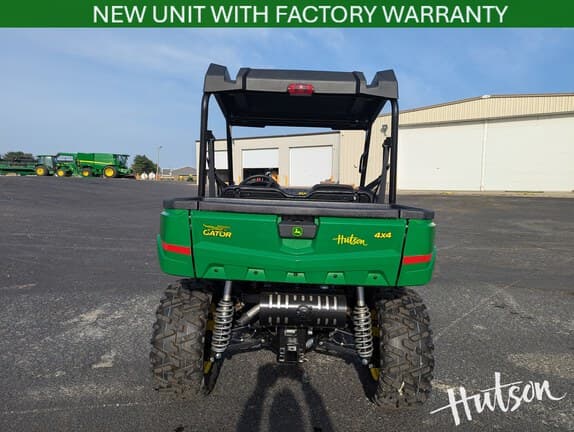 Image of John Deere XUV 590M equipment image 4