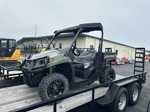 2025 John Deere XUV 590M Equipment Image0