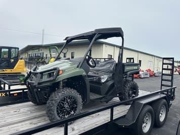 Main image John Deere XUV 590M