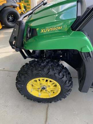 Image of John Deere XUV 590M equipment image 2