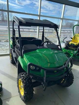Image of John Deere XUV 590M equipment image 1