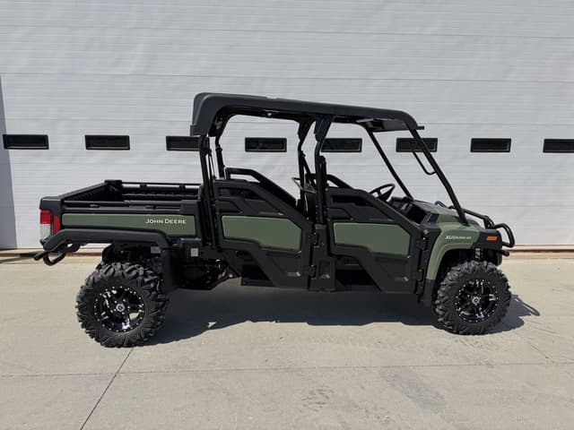 Image of John Deere XUV 825M S4 equipment image 3