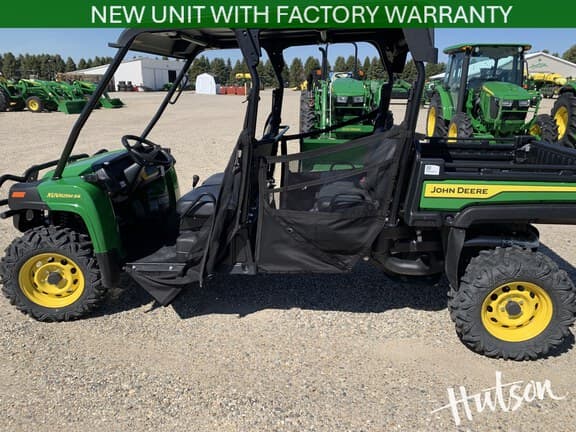 Image of John Deere Gator XUV 825i S4 equipment image 2