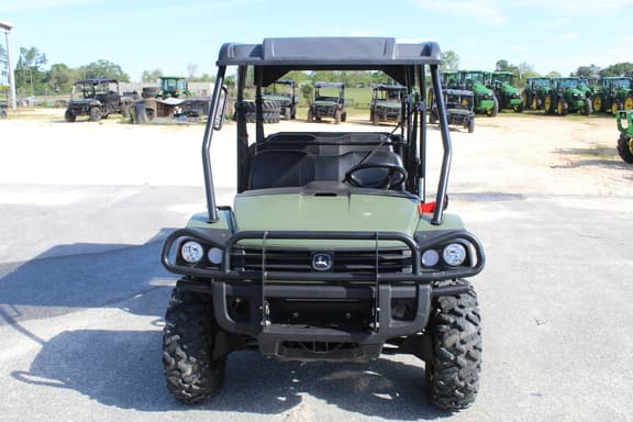 Image of John Deere XUV 825M equipment image 1