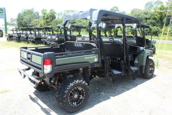 Image of John Deere XUV 825M equipment image 3