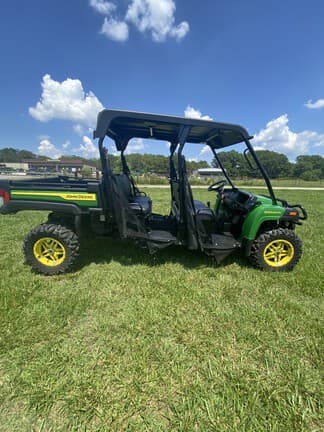 Image of John Deere XUV 825M Image 0