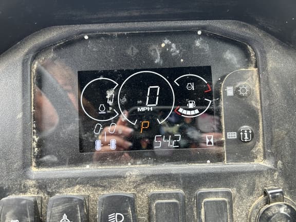 Image of John Deere XUV 825M S4 equipment image 2