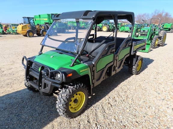 Image of John Deere XUV 825M S4 equipment image 4