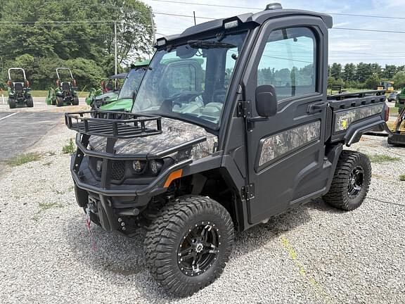 Image of John Deere XUV 845R  Primary image