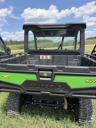 Image of John Deere XUV 845E equipment image 4