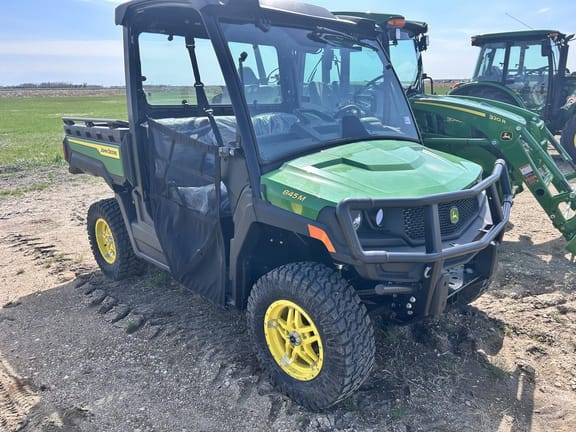 2025 John Deere XUV 845M Equipment Image0