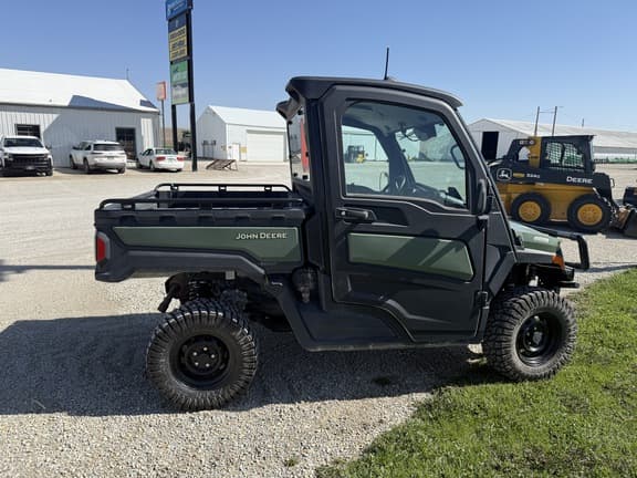 Image of John Deere XUV 845M equipment image 4