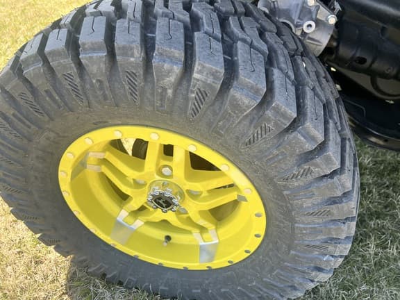 Image of John Deere XUV 845M equipment image 4