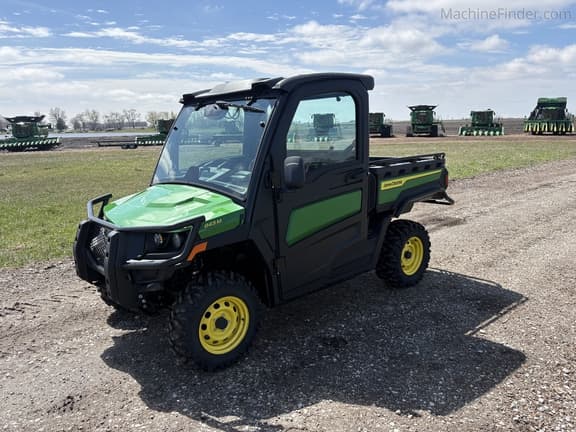 Image of John Deere XUV 845M Primary image