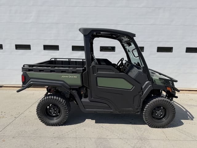 Image of John Deere XUV 845M equipment image 3