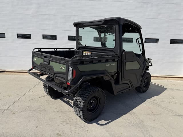 Image of John Deere XUV 845M equipment image 2