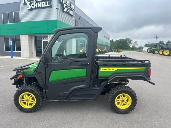 Image of John Deere XUV 845M equipment image 1
