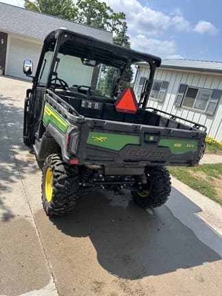 Image of John Deere XUV 845M equipment image 3