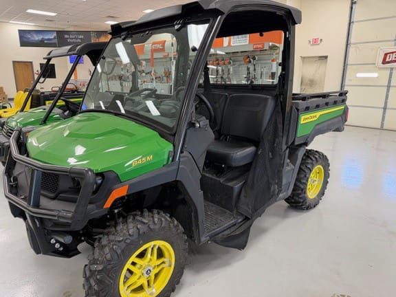 2025 John Deere XUV 845M Equipment Image0