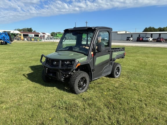 2025 John Deere XUV 845M Equipment Image0