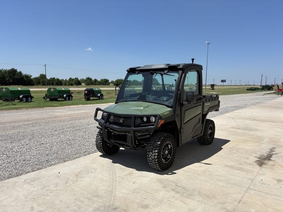 2025 John Deere XUV 845M Equipment Image0