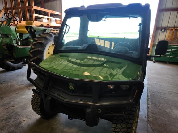 Image of John Deere XUV 845M equipment image 4