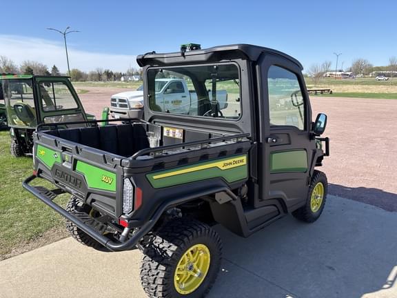 Image of John Deere XUV 845M equipment image 2