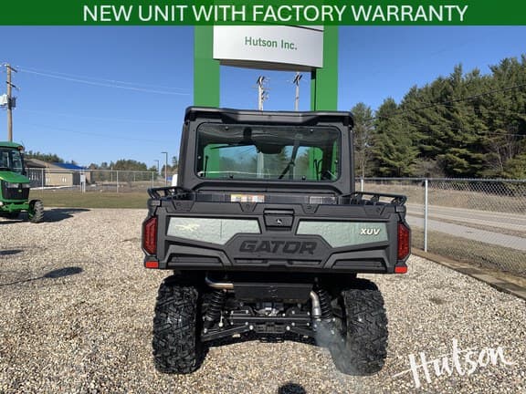 Image of John Deere XUV 845M equipment image 1