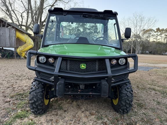 Image of John Deere XUV 845M equipment image 1