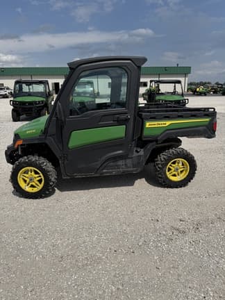 Image of John Deere XUV 845M equipment image 1