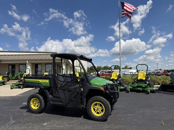 2025 John Deere XUV 845M Equipment Image0