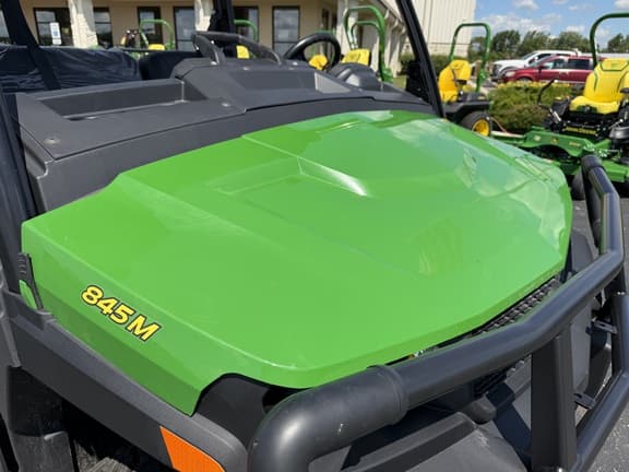 Image of John Deere XUV 845M equipment image 2