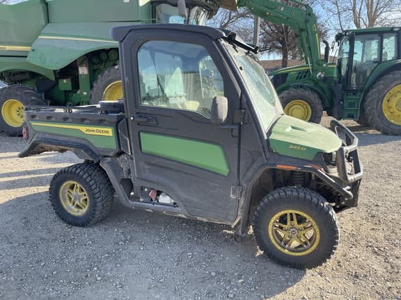 Image of John Deere XUV 845M Primary image