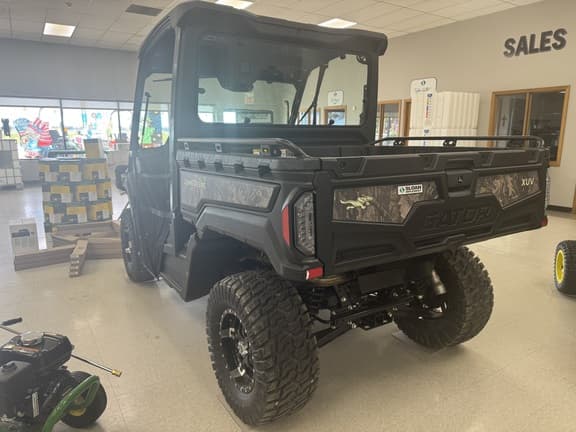Image of John Deere XUV 845M equipment image 3