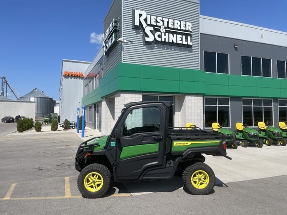 Main image John Deere XUV 845M