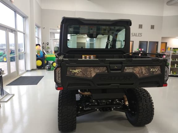 Image of John Deere XUV 845M equipment image 1